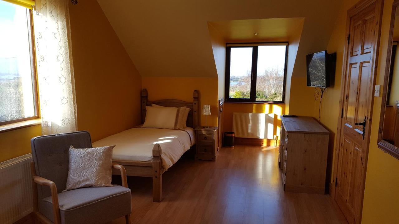 Leroy'S Lodge Headford Екстер'єр фото