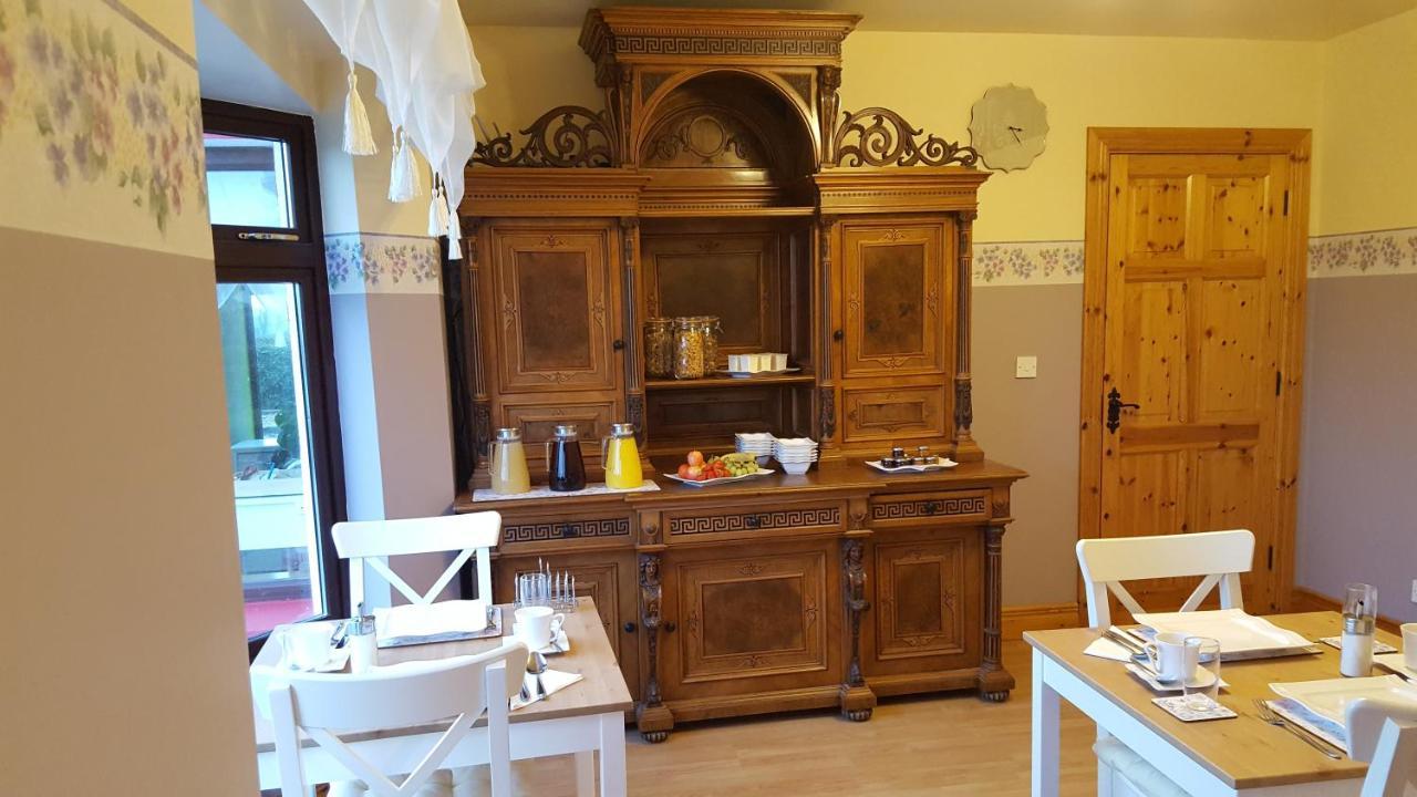 Leroy'S Lodge Headford Екстер'єр фото