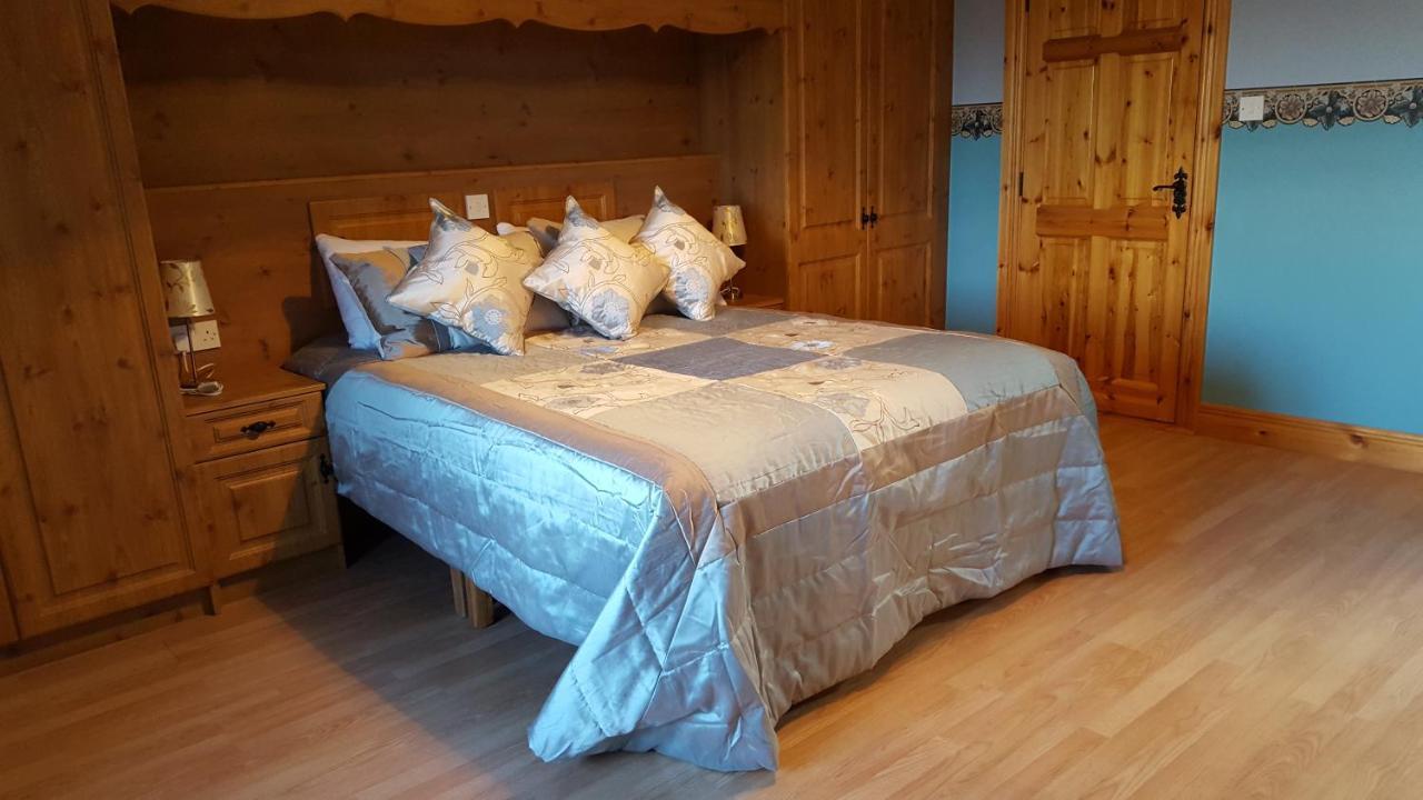 Leroy'S Lodge Headford Екстер'єр фото